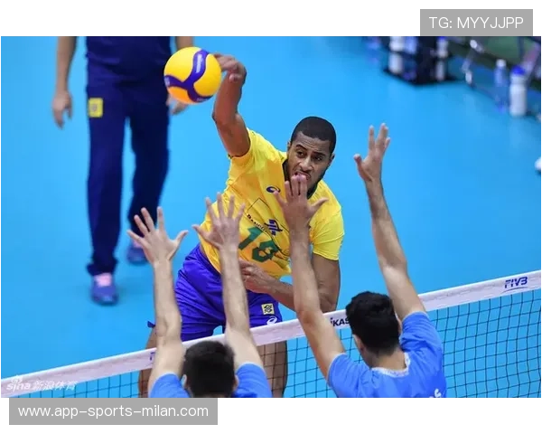 排球世界杯：巴西男排全胜夺冠