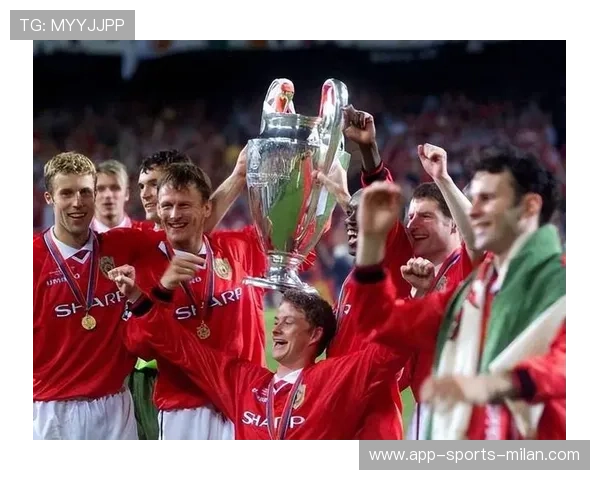 曼联目标欧冠四强，红魔逐步接近巅峰，欧冠曼联红牌