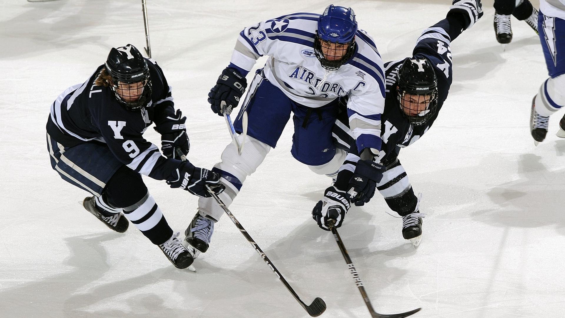 极限攀岩挑战 勇者的竞技场，极限攀岩纪录片男主角